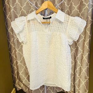 Gabby Isabella White Textured Puff-Sleeve Blouse